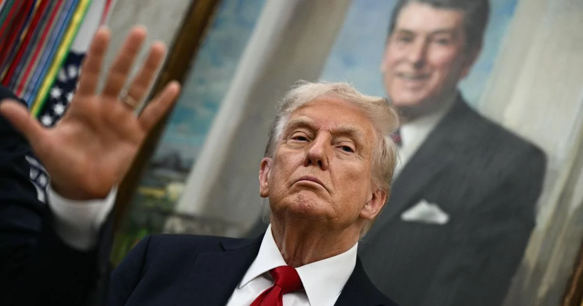 Canadian unions, business groups scoff at Donald Trump's sudden 10 per cent tariff over lingering of Reagan ad