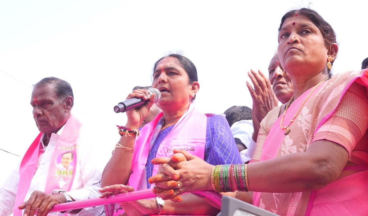 BRS demands Women Commission for action against Ministers forcing women officers for late night meetings