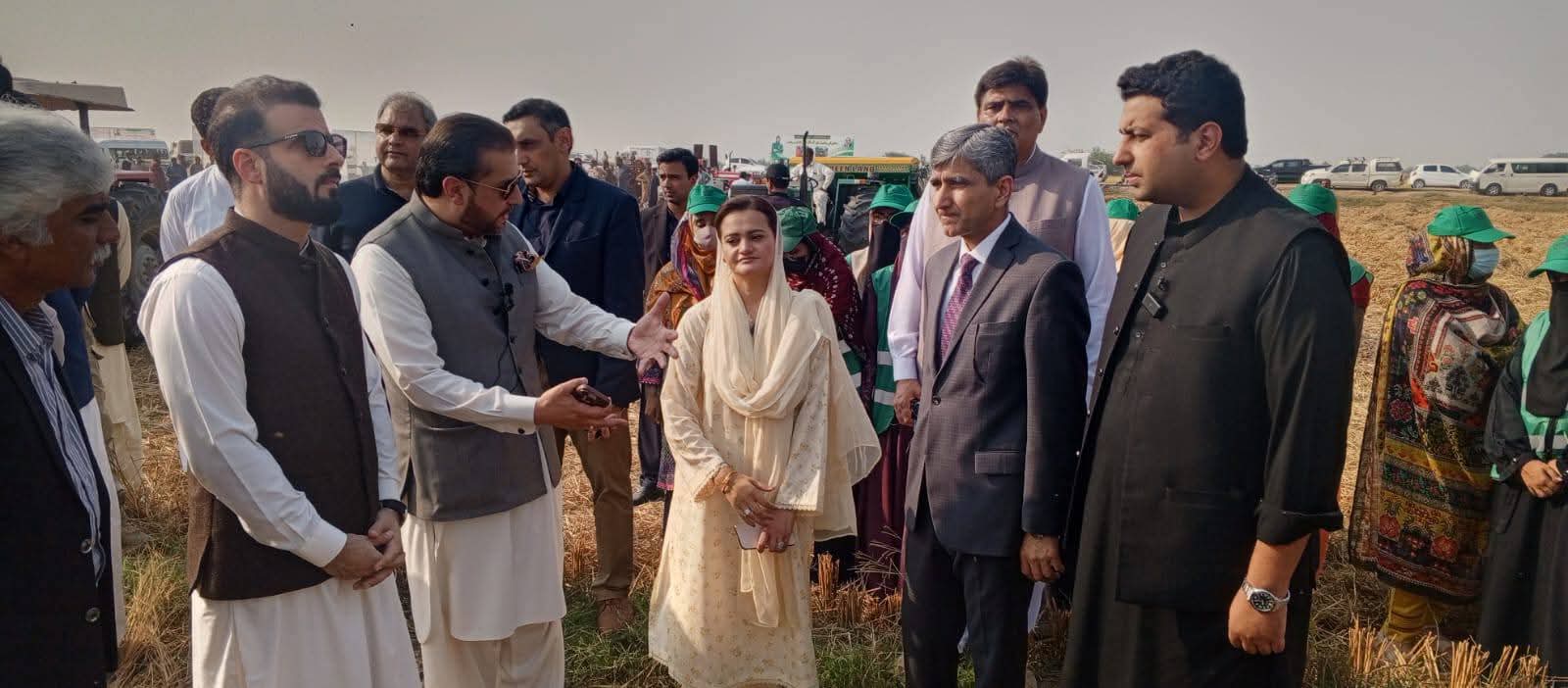 Modern agricultural machinery helps reduce smog, boosts yields in Punjab: Marriyum