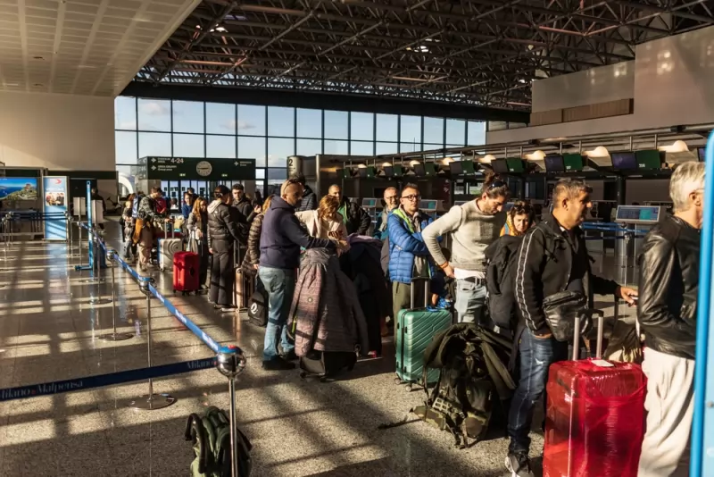 Italy faces airport and airline strikes on 29 October