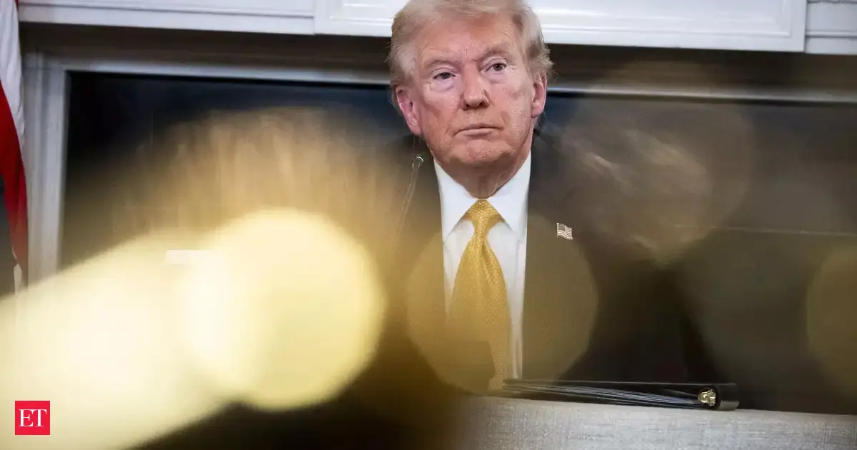 Trump leaves behind a reeling Washington to chase a deal with China