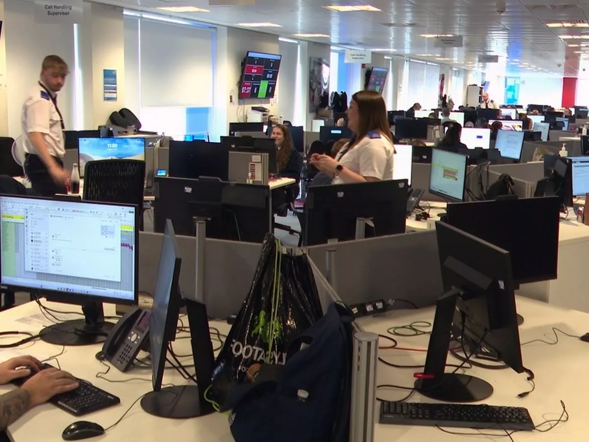 What happens when you call 999? On the job with GMP's 'headset heroes'
