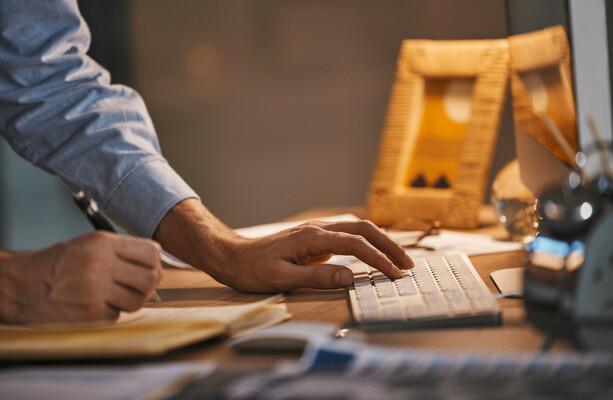 Career expert: Memorising AI-generated answers for job interviews is a trap