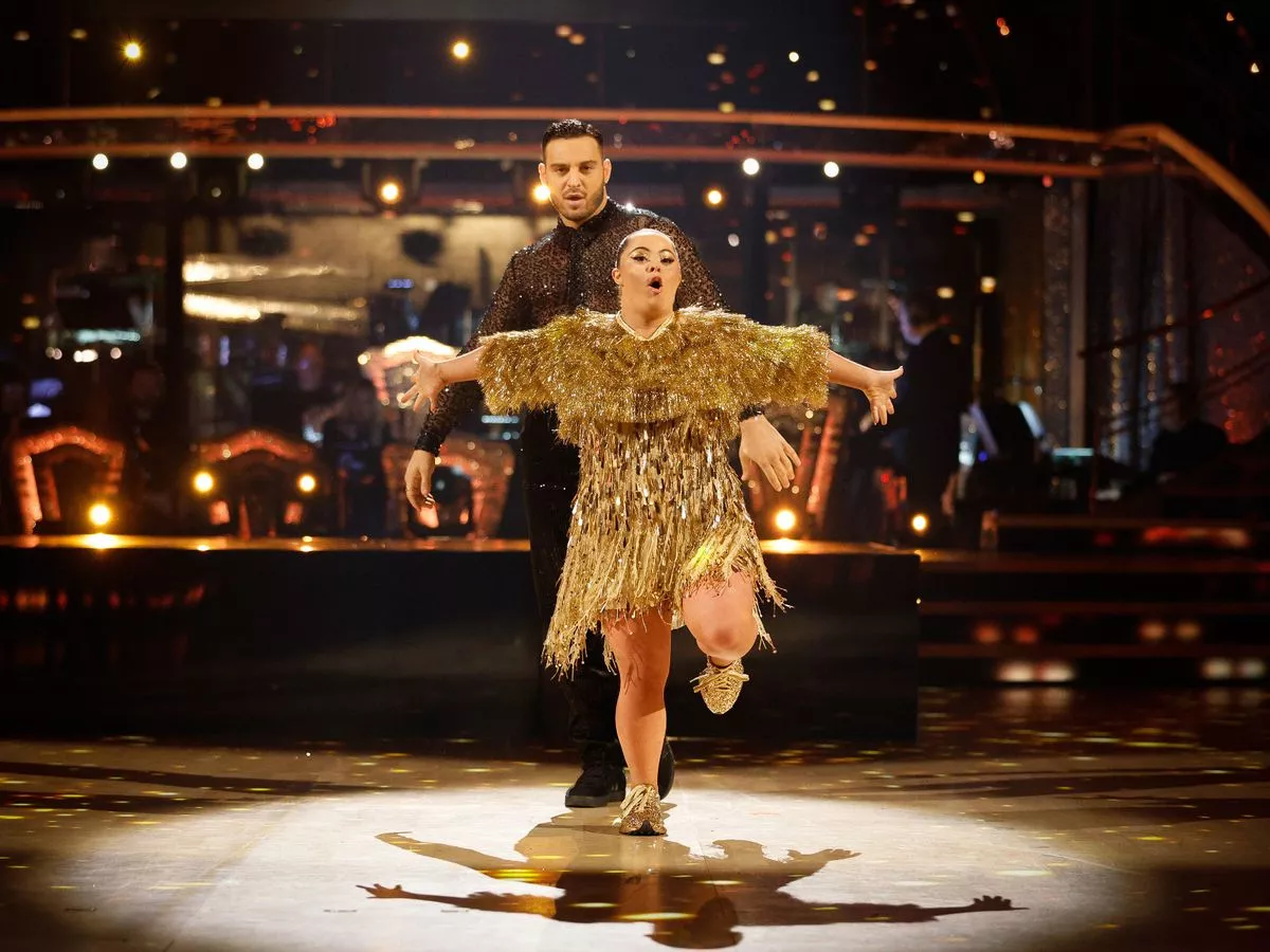 Strictly Come Dancing fans declare 'best judge' after Ellie Goldstein comments