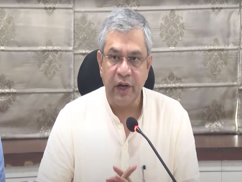 Indigenous navigation system to power India-made mobile phones soon: Vaishnaw