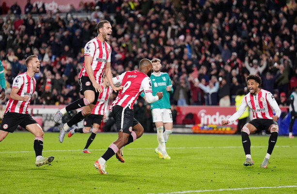Liverpool’s Premier League title defence in tatters after defeat at Brentford