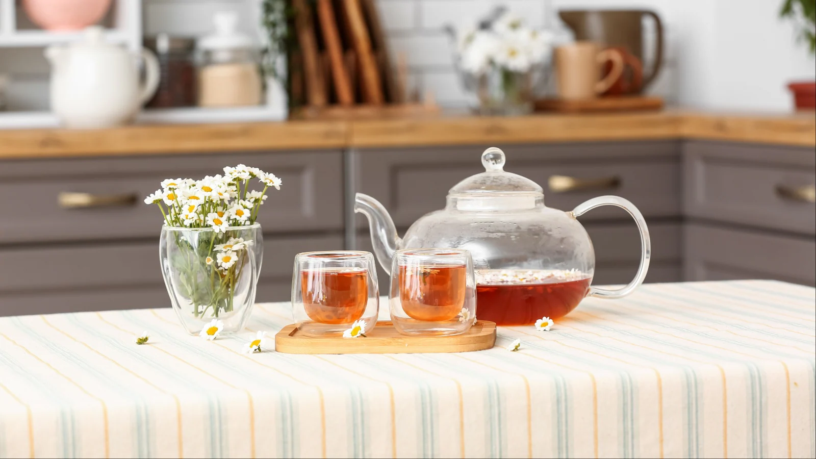 Do Beverages Lower Cancer Risk? AIIMS Gastroenterologist Answers And Suggests Options