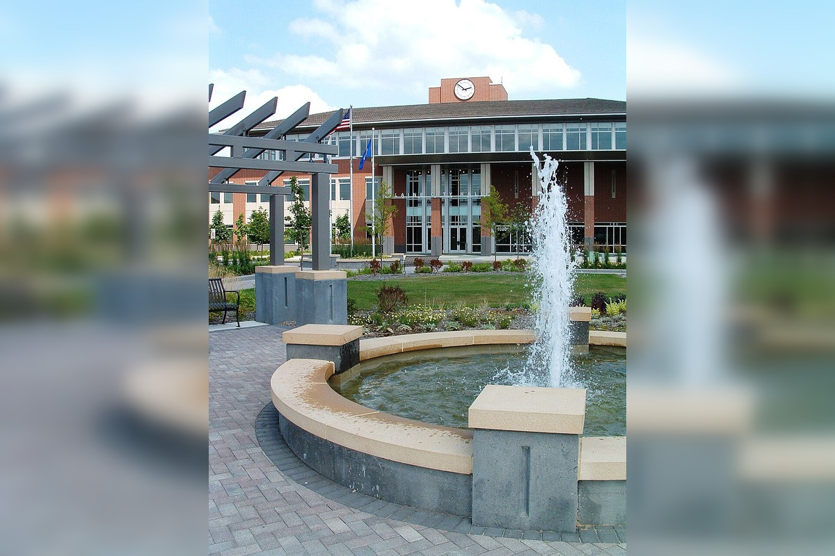 Blaine City Council to Consider New Wine and Malt Liquor Licenses; Public Hearing Scheduled for November 3rd