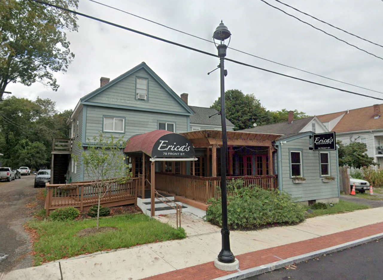 ‘We’re back’: MetroWest Italian restaurant to reopen after abrupt closure
