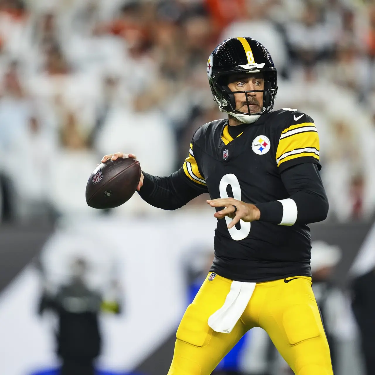 How to Bet on the Steelers vs Packers Sunday Night Football Rodgers Faces Green Bay