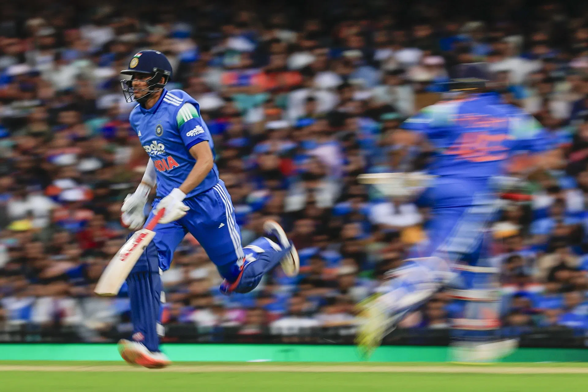 “We have confidence that he can do it” - Shubman Gill backs youngster to flourish in the No. 8 role following AUS vs IND 2025 3rd ODI