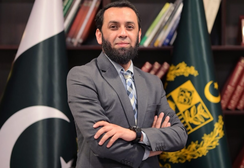 Govt committed to strengthening Padel game: Attaullah Tarar