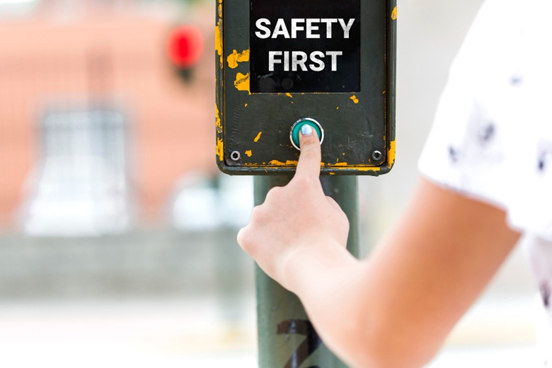 From Hazard to Safety: How Emergency Safety Showers Save Lives in 2025