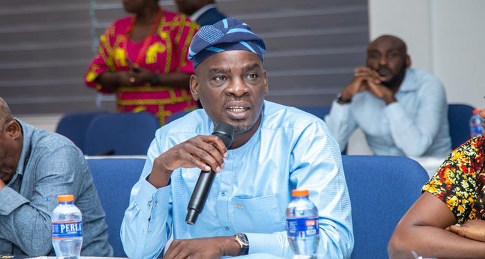 Support GES on hairstyle rules – Education Minister to parents