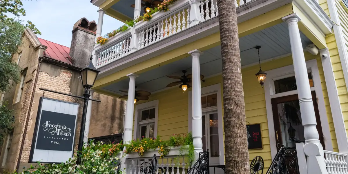 10 of the Most Haunted Restaurants in the US