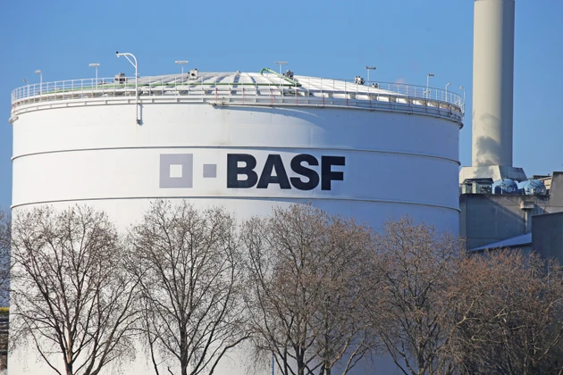 BASF shares rise as quarterly profit tops forecasts amid weak market