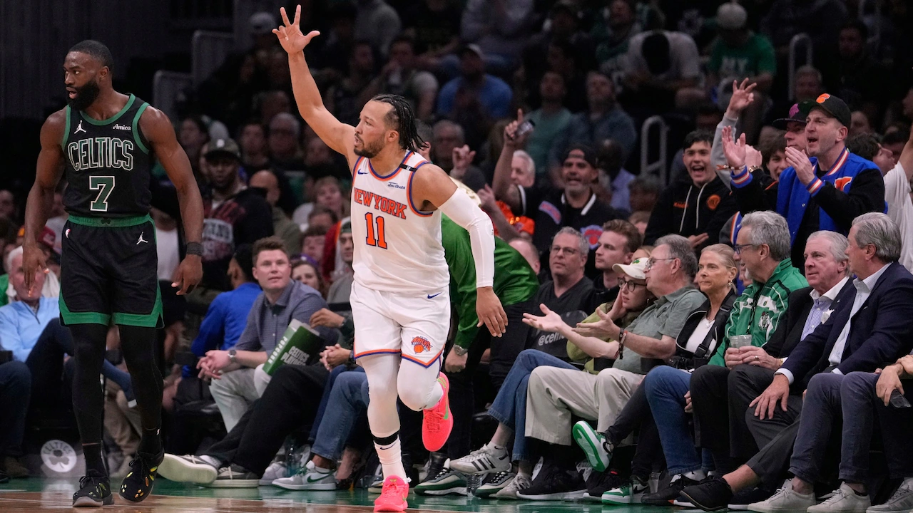 Where to watch Knicks vs. Bucks NBA game tonight on free streams, TV