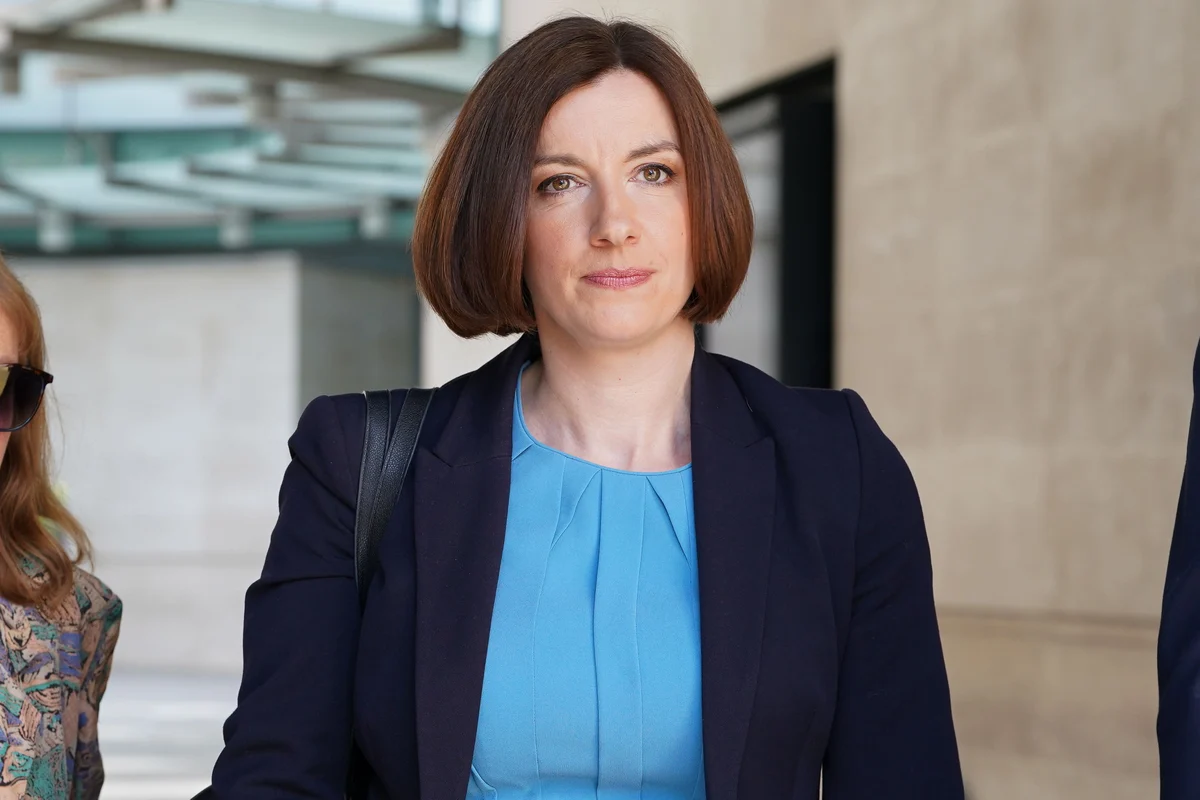 Phillipson sets out end-of-parliament timelines for removing Raac from schools