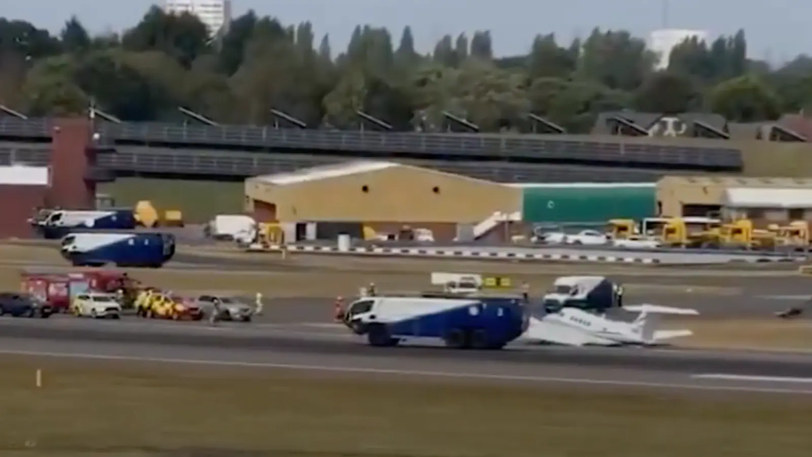 As US Government Shutdown Continues, Staffing Shortage Halts LAX Airport