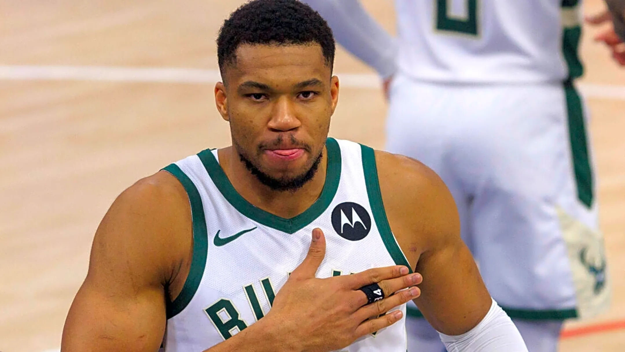 Is Giannis Antetokounmpo Playing Tonight vs Cavaliers? Latest Update on Bucks Star’s Injury