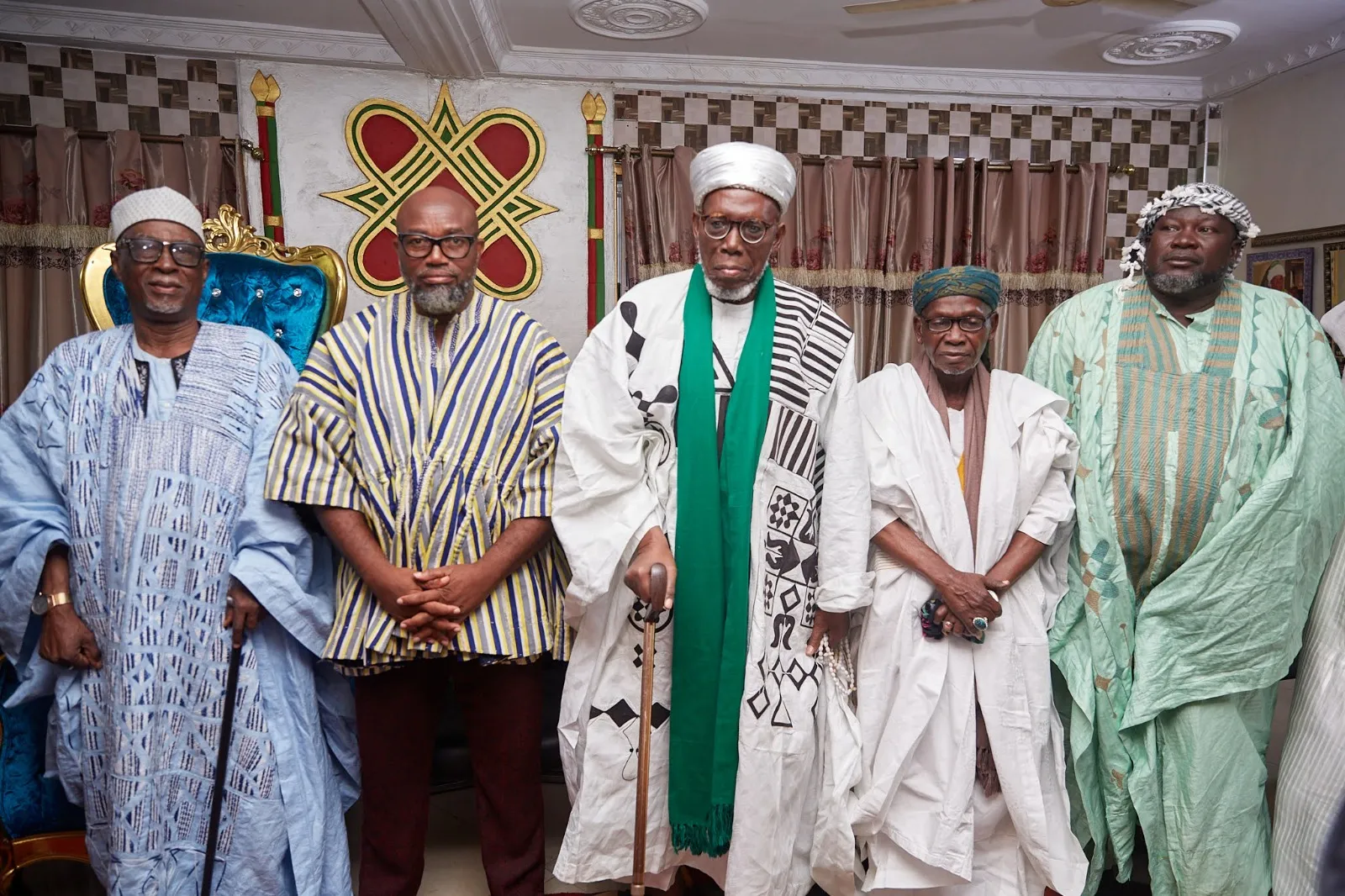 MCDAN GROUP CHAIRMAN STRENGTHENS TIES WITH ZONGO COMMUNITY DURING VISIT TO KUMASI.