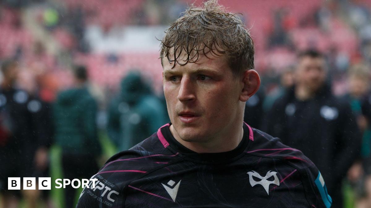 Morgan 'loves' Ospreys amid uncertain future