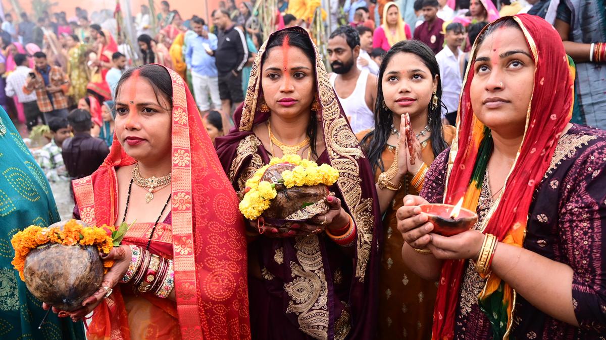 Chhath Puja and politics: never the twain shall meet, say devotees