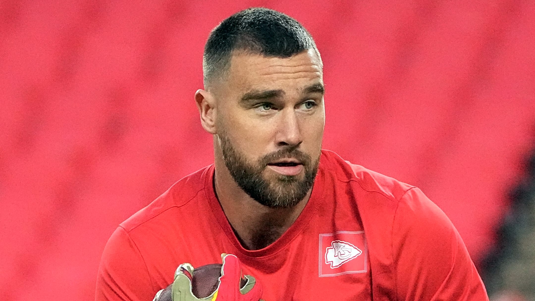 Travis Kelce praised as 'Chiefs' Chief' after bouncing back from miscue in win over Commanders