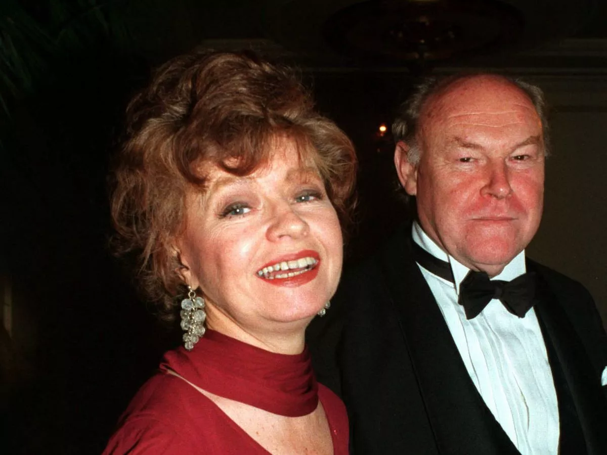 Prunella Scales' husband Timothy West pinpointed exact moment he knew she had dementia