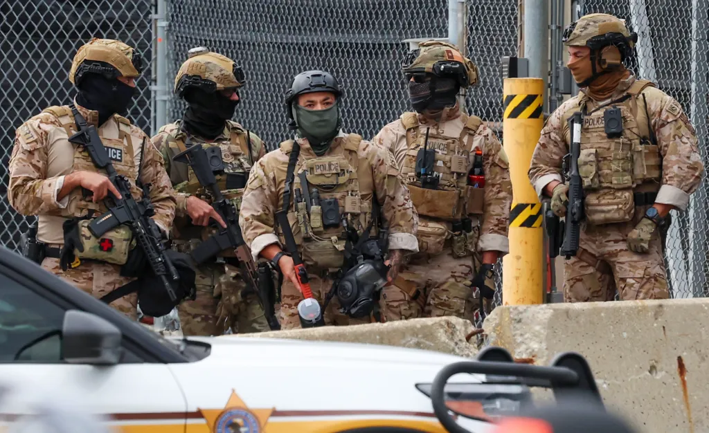 Trump administration plans leadership shake-up at ICE