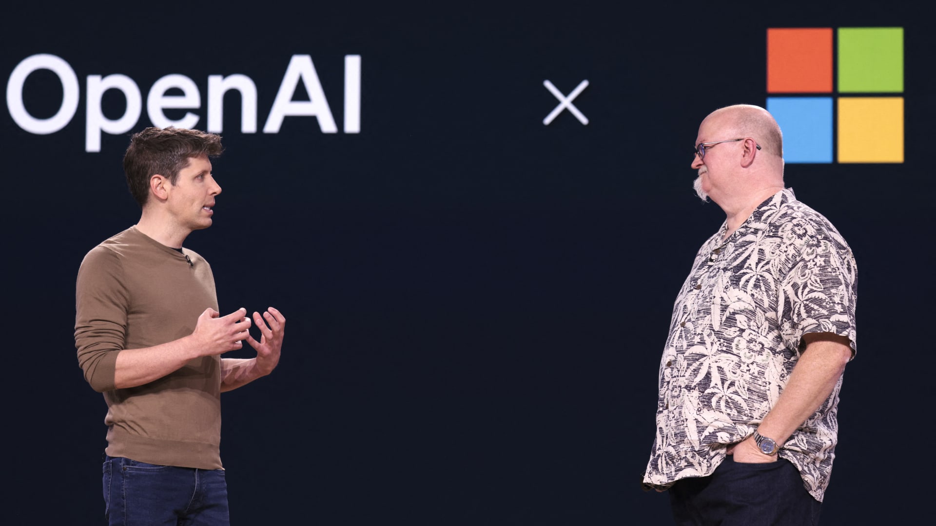 Boom or bubble, investors can't get enough of AI