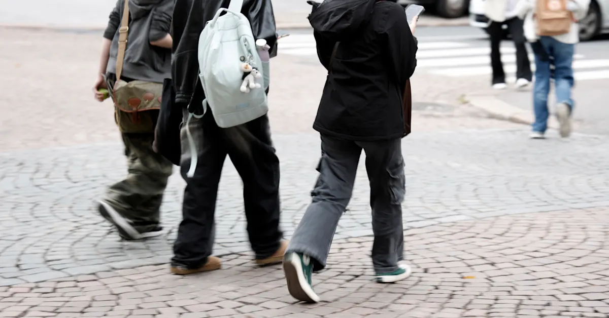 Wednesday's papers: The change in children, winter speed limits, and the doctor is calling