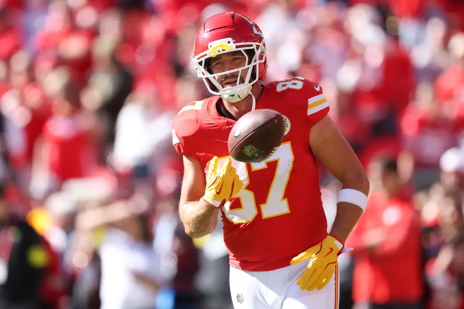 Commanders-Chiefs Betting Promos: Get 8 Best Monday Night Football Offers