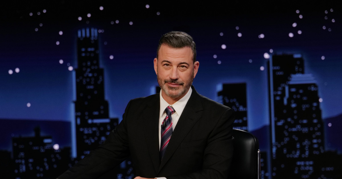 Jimmy Kimmel Weighs In on Melania Trump's White House Christmas Decor