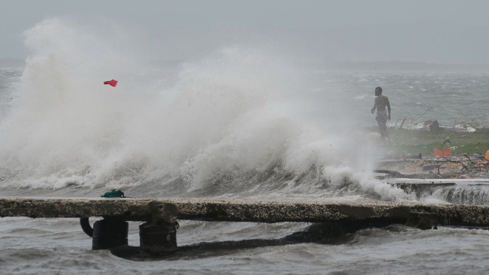 'Nervous' British tourists tell of Hurricane Melissa ordeal