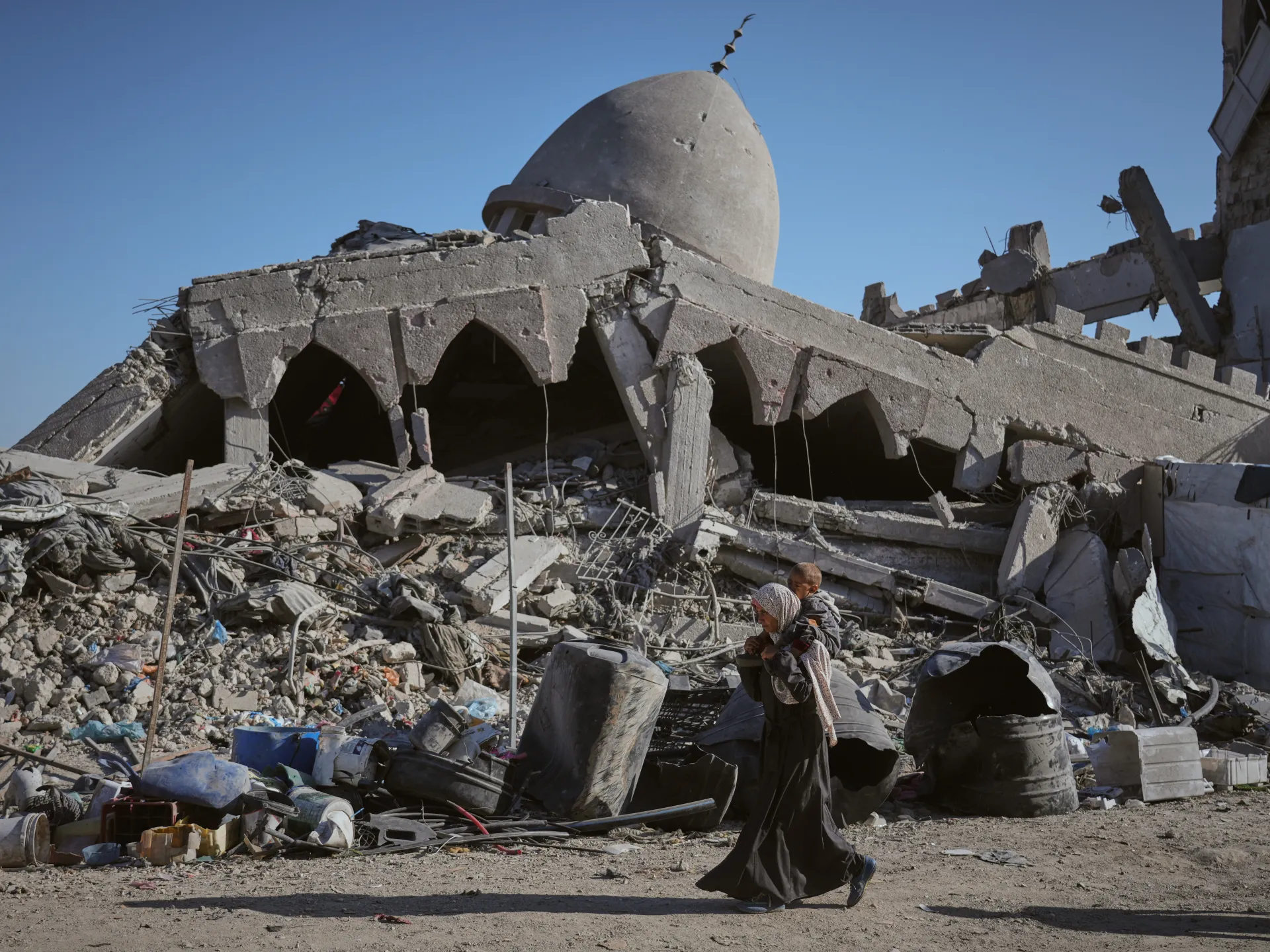 Unexploded Israeli bombs threaten lives as Gaza clears debris, finds bodies