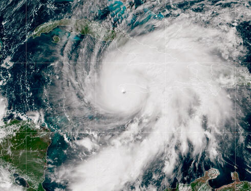 Category 5 Hurricane Melissa brings flooding and catastrophic 200 mph winds to Jamaica