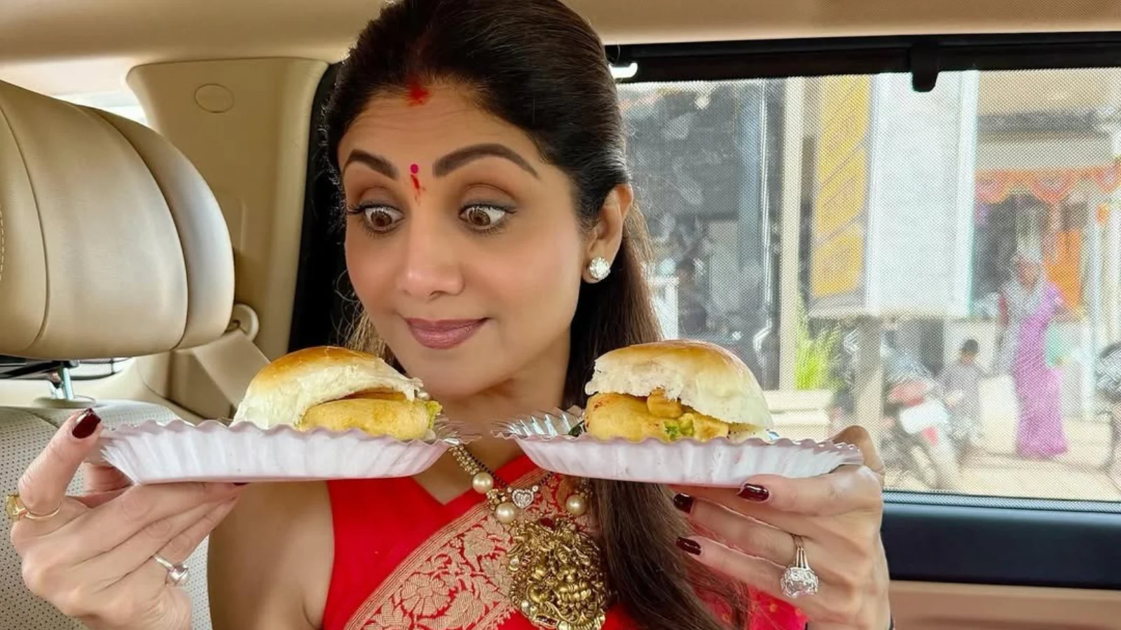 Shilpa Shetty's Bastian Sells Salad For Rs 1050 And Tea Priced At Rs 920 | Know More