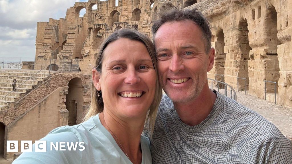 Iran detainee's 'spirits were low' on phone call