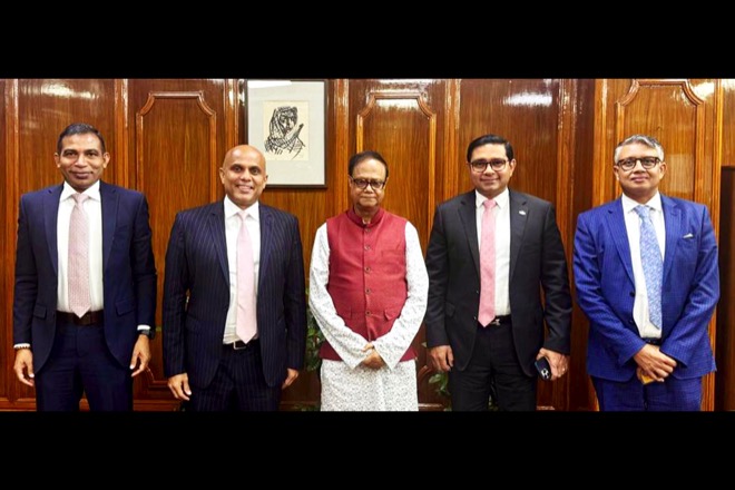 Commercial Bank of Ceylon Leadership Meets Bangladesh Bank Governor to Deepen Regional Ties