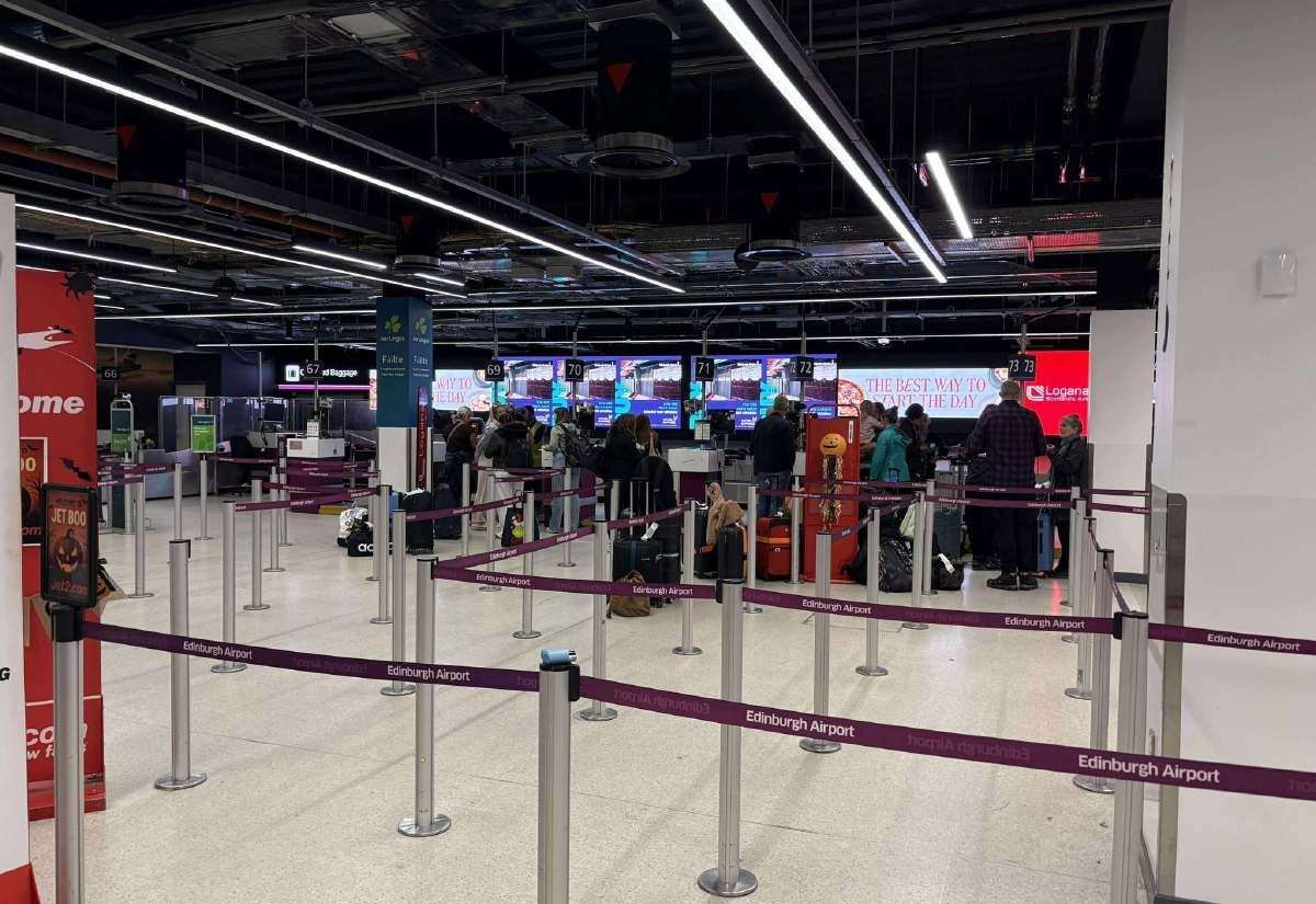 Loganair apologises after passengers with young children were left to ‘fend form themselves’ amid ‘shambles’ at airport