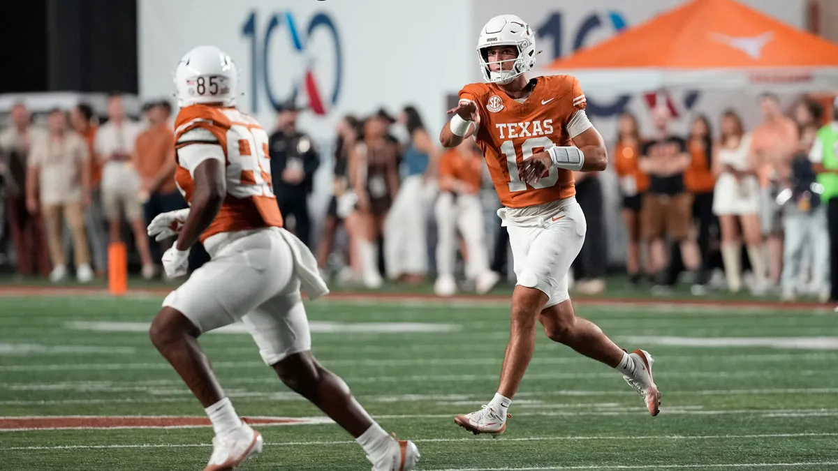 Texas coach Steve Sarkisian expresses belief in backup QB amid Arch Manning injury