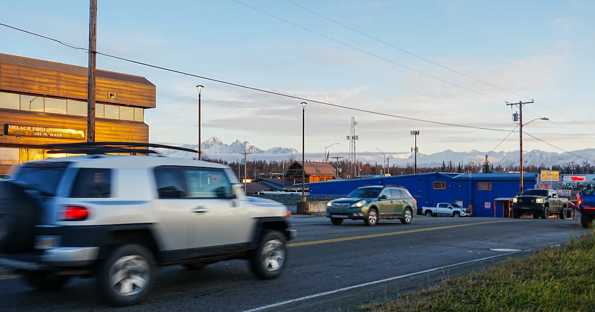 Major Wasilla road overhaul to convert Main Street to one-way traffic, add bike lanes