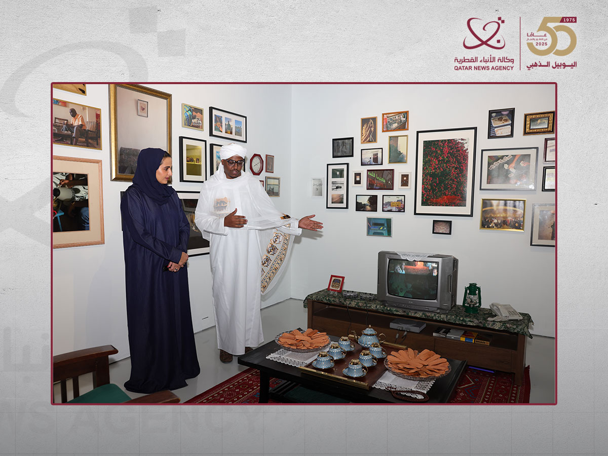 QM Chairperson Inaugurates "Changing Gates" Art Exhibition at Fire Station