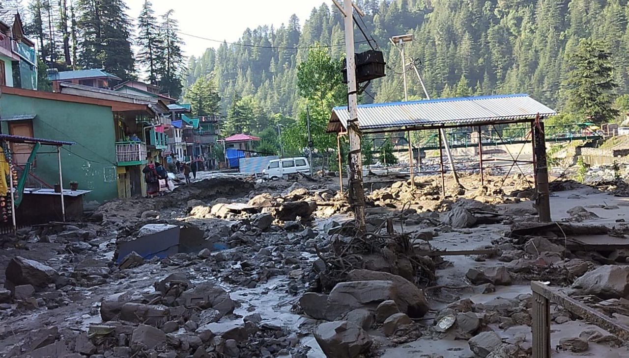 Himachal’s Development Story Faces Climate Test: Report Warns of Rising Temperatures and Glacier Melt