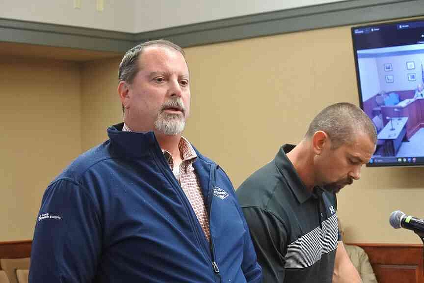 Bentonville City Council unanimously approves $500,000 water leak contract increases, contract extensions