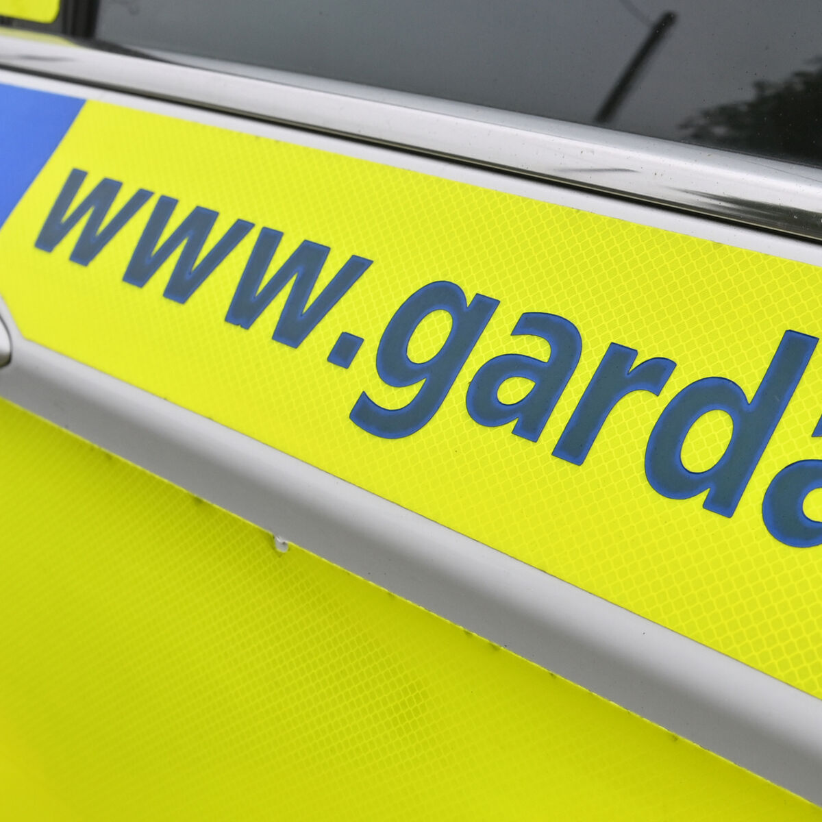 Man, 60s, dies as two injured in two-car crash in Wicklow