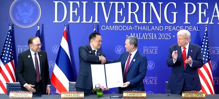 Cambodia, Thailand sign peace deal in Malaysia in Trump’s presence
