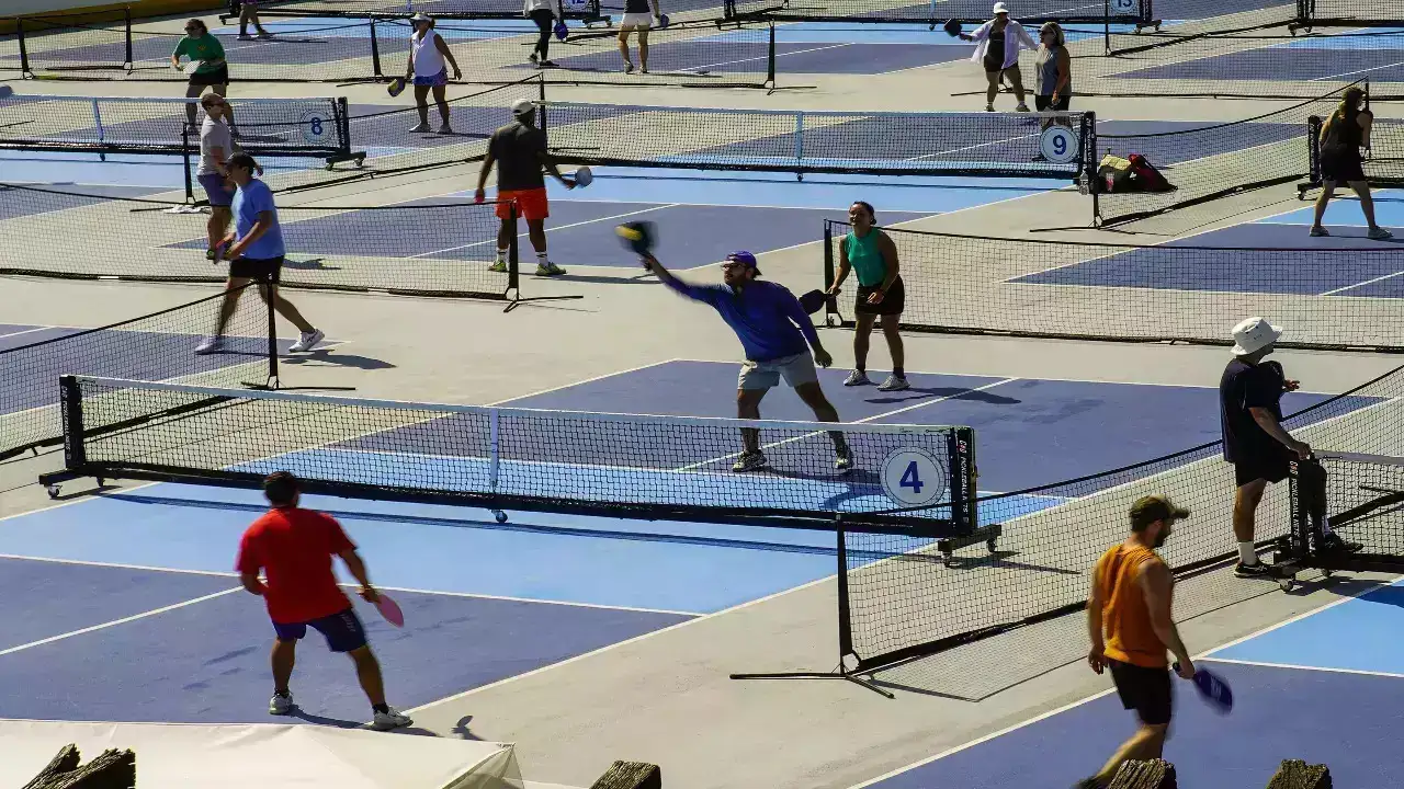‘It’s Keeping Me Busy’: Orthopedic Surgeon Breaks Down How Pickleball is Causing a Surge in Injuries