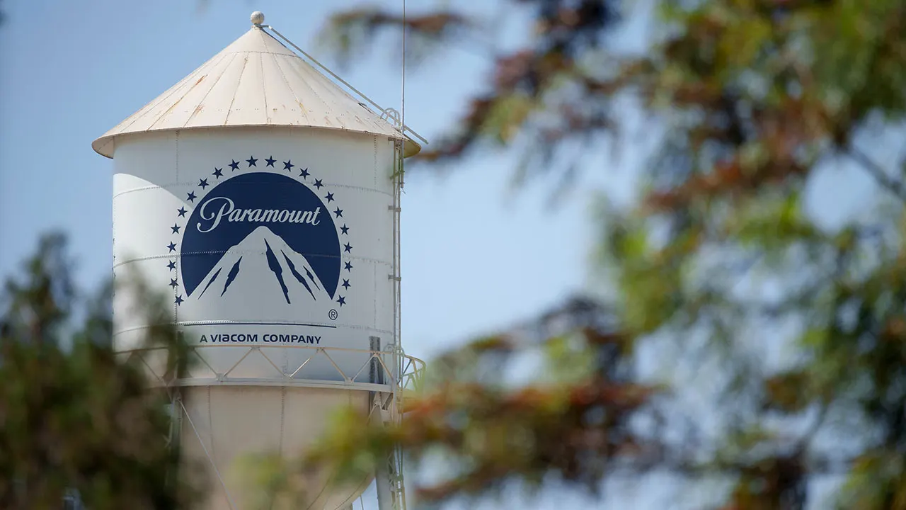 Paramount to slash approximately 1,000 jobs